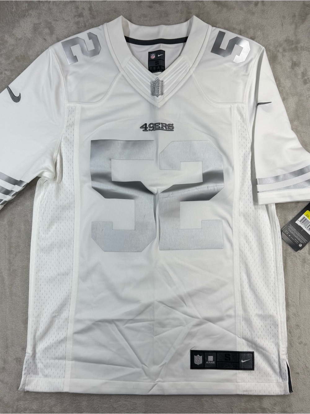Nike Men’s White & Silver San Francisco 49ers #52 Jersey